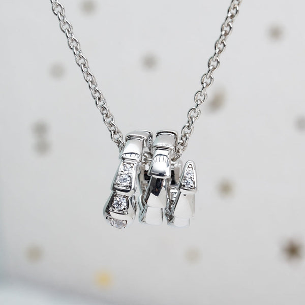 ˇFashion StreetˇSERPENTI SILVER NECKLACE DIAMOND