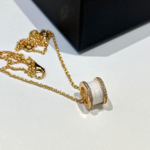 ˇFashion StreetˇZERO 1 WHITE CERAMIC DIAMOND ROSE GOLD NECKLACE